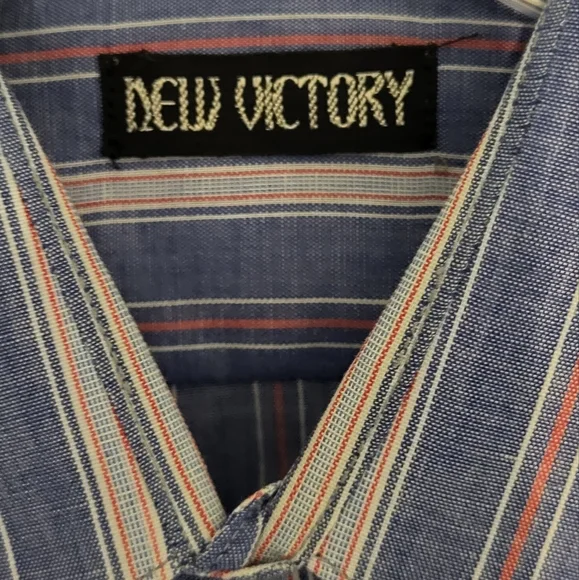 New Victory Men's NWT Blue Striped Short Sleeve Dress Shirt Shirt Size Small - Picture 2 of 9